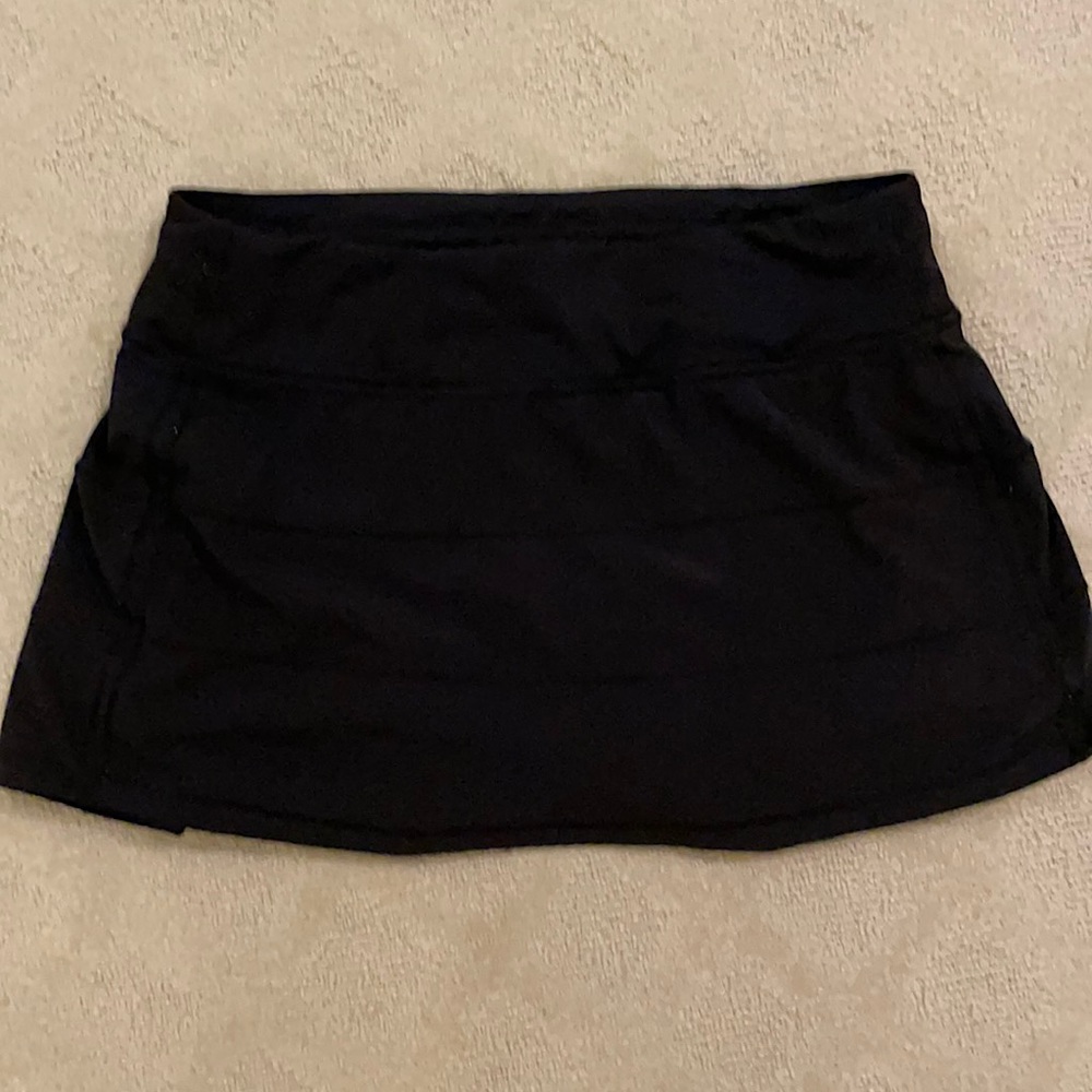 Lululemon Pace Rival Skirt size 6.